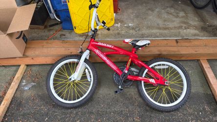 Kids Dynacraft bike. 18”