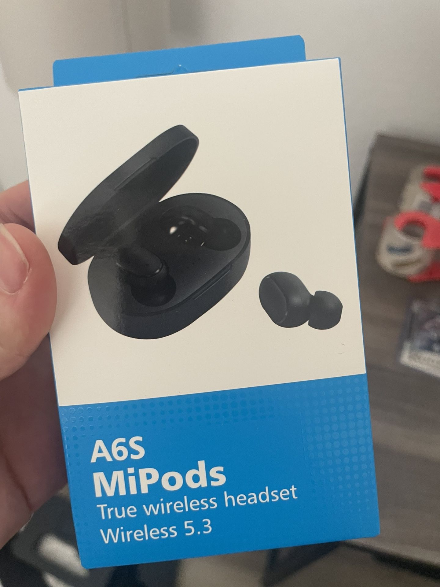 Earbuds
