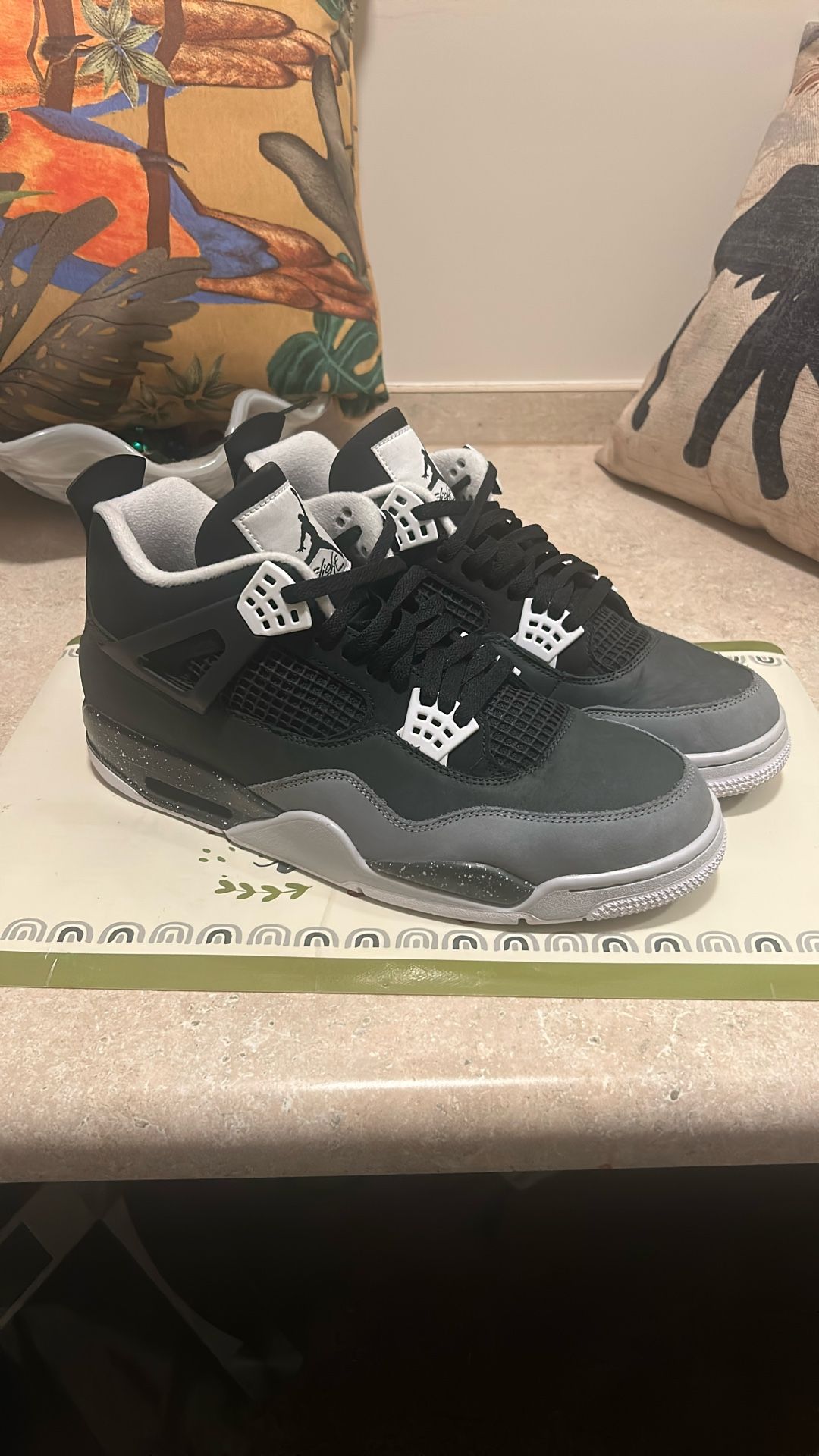 Air Jordan Retro 4 “Fear”
