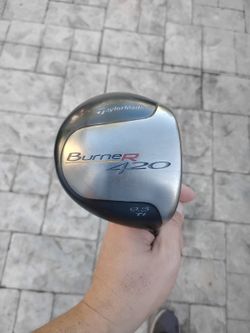 TaylorMade Burner 420 9.5 Driver.