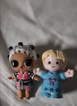 Small toy lot