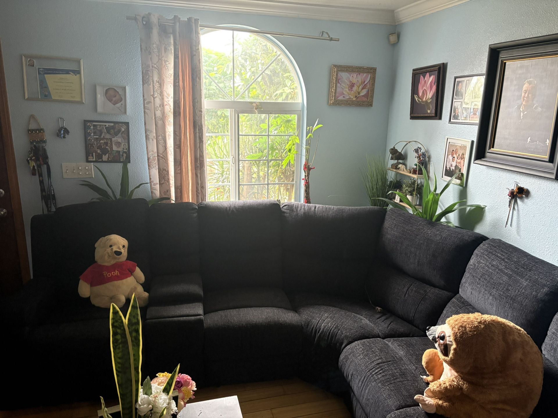 Sectional sofa