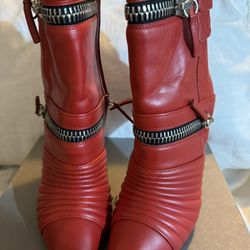 Red Giuseppe Zanotti Booties