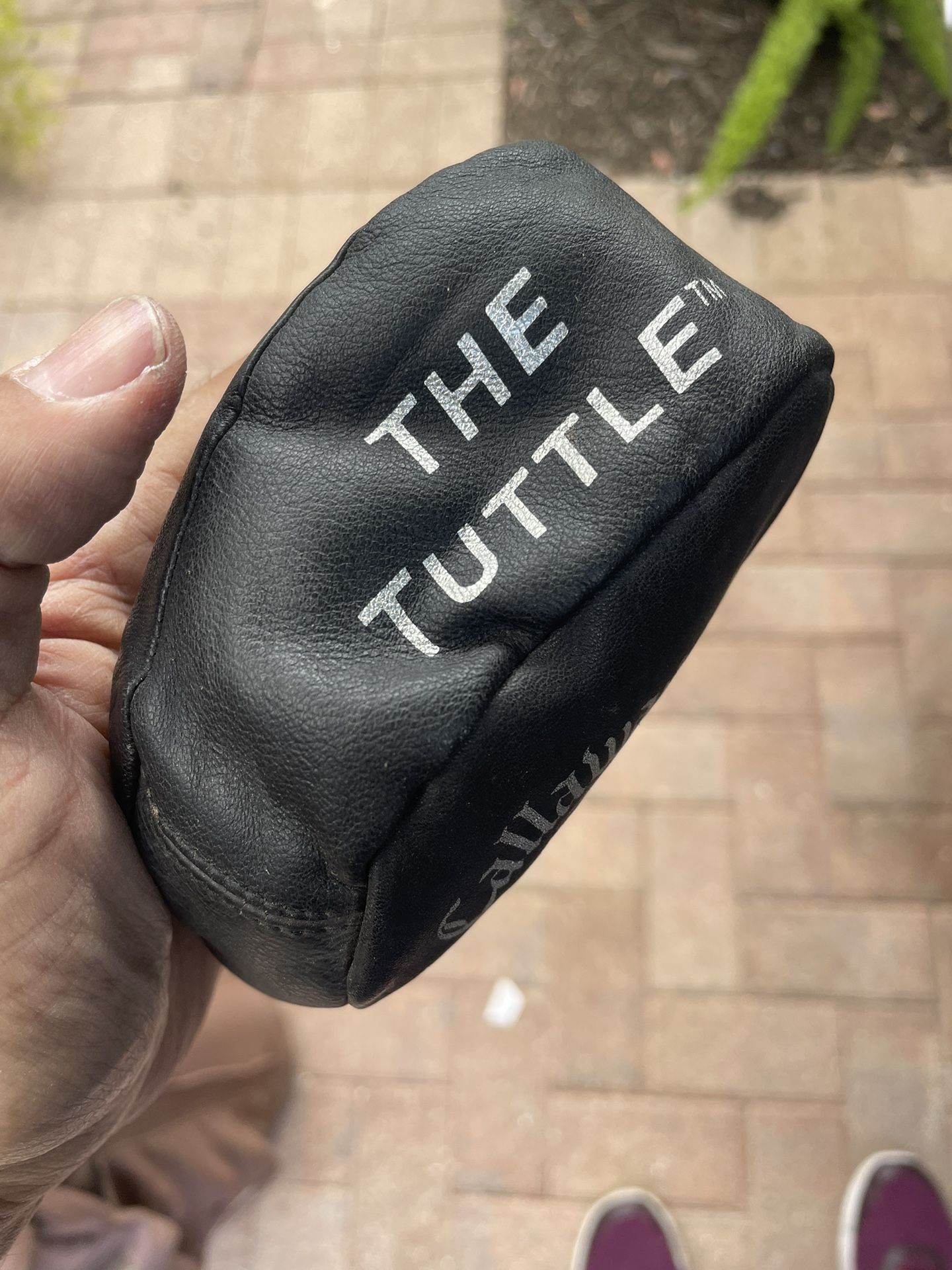 Callaway The Tuttle golf putter head cover.