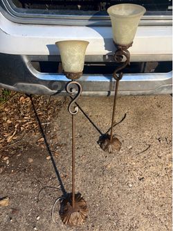 Light fixtures
