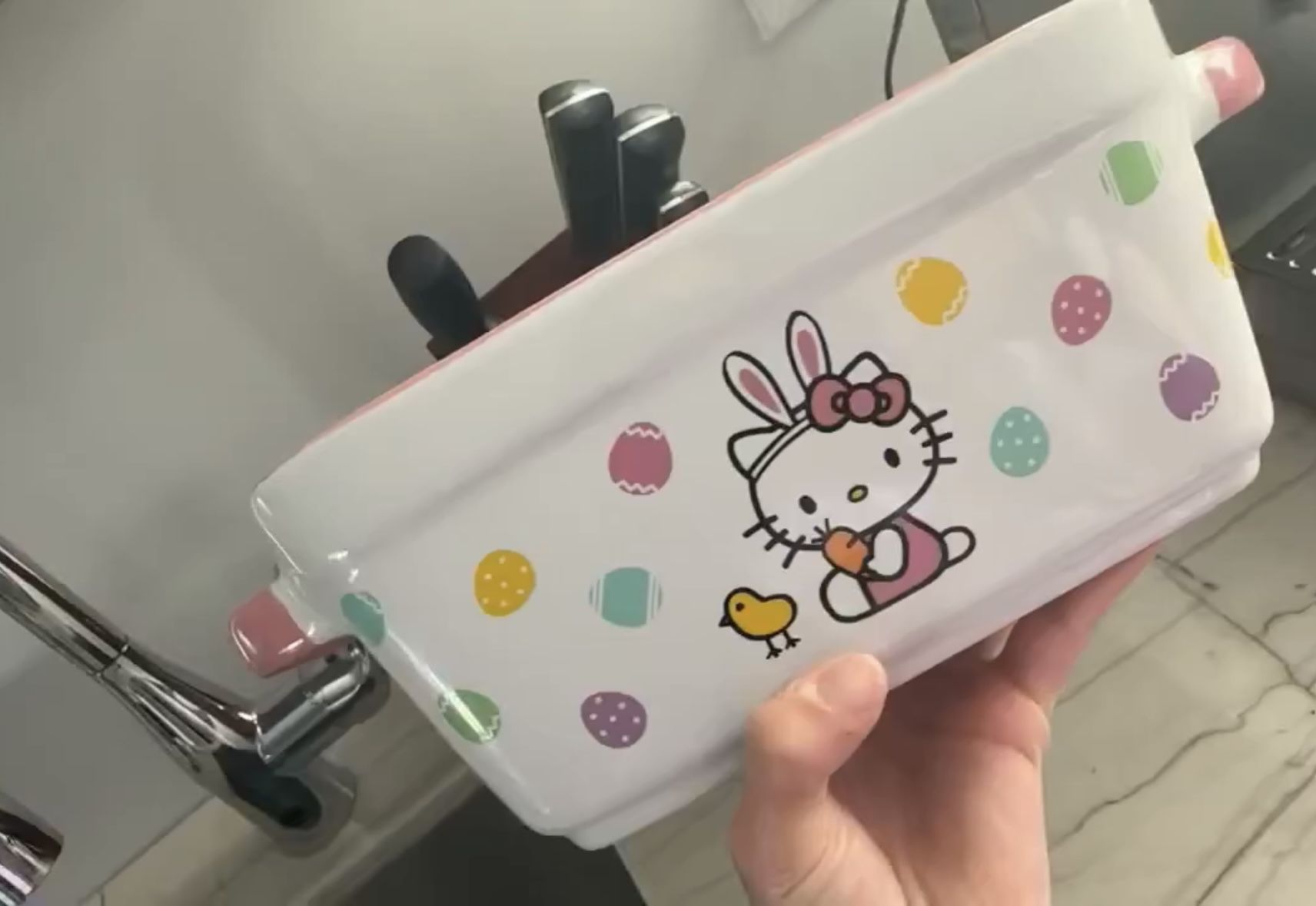 Hello Kitty Loaf Pan (Easter)