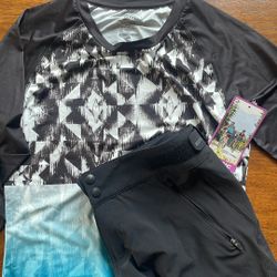 Zoic Women’s Mountain Bike Riding Outfit