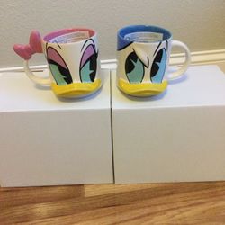 Disney’s Donald And Daisy Mug Set (Price Is For Both Mugs)