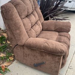 Two Recliners For Sale $175 Each