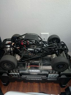 Team Associated SC10B RC CAR