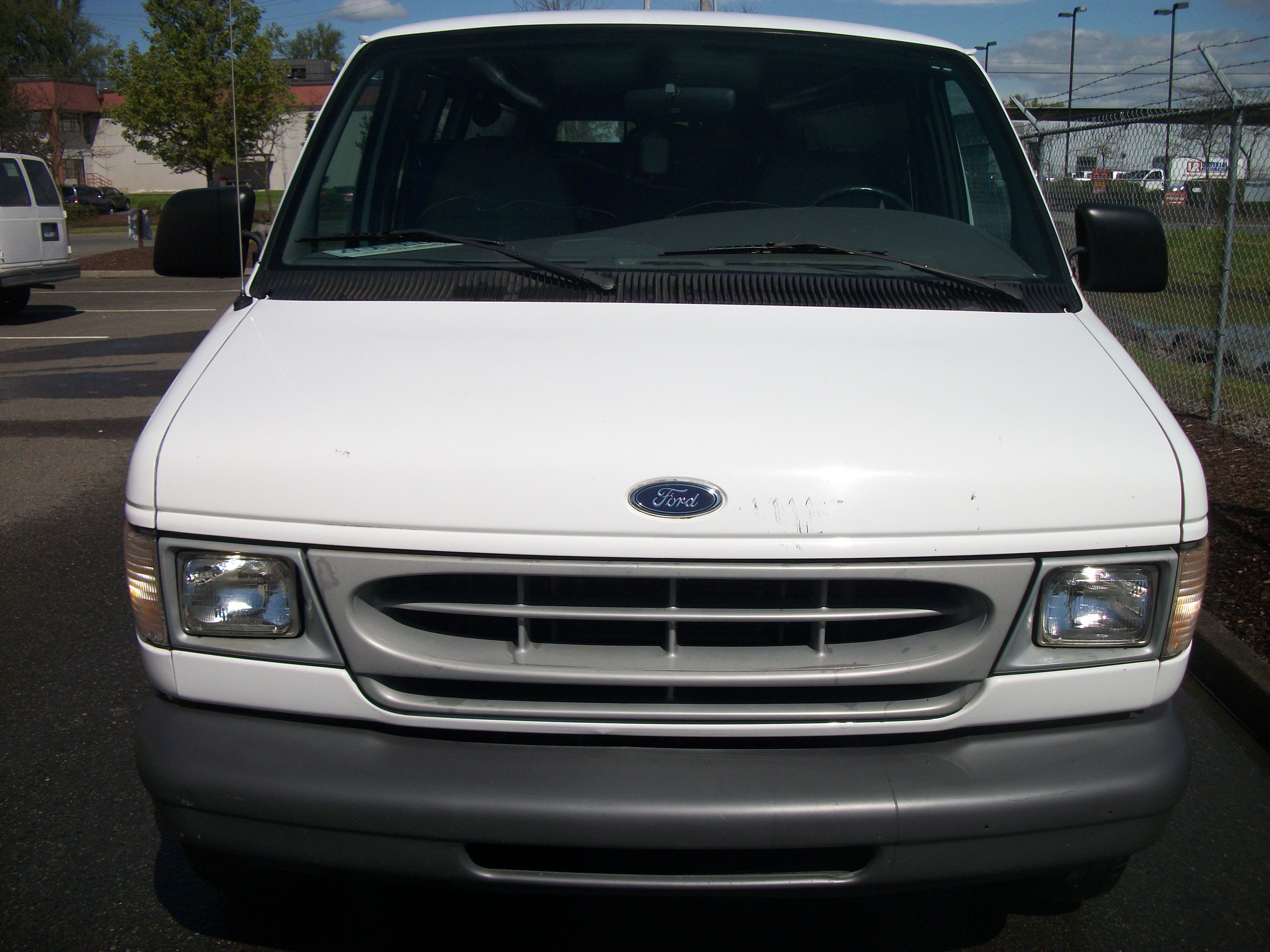 1999 Ford Econoline Utility Carpet Cleaning Cargo Van