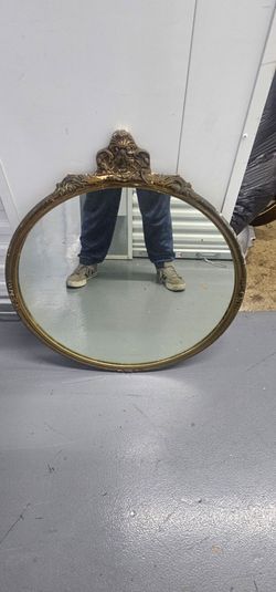 Vintage Round Wooden Frame Riccoco style mirror