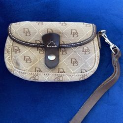 Dooney and Bourke Wristlet