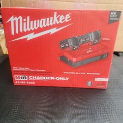MILWAUKEE M18 18-VOLT LITHIUM-ION DUAL BAY RAPID BATTERY CHARGER ( CHARGER ONLY )