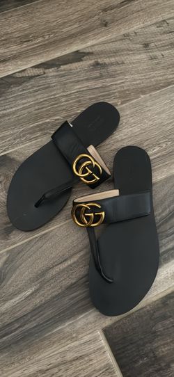 Gucci sandals