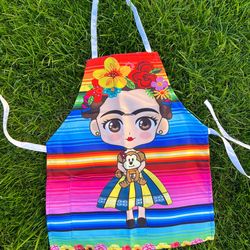 Mandil para niñas $11