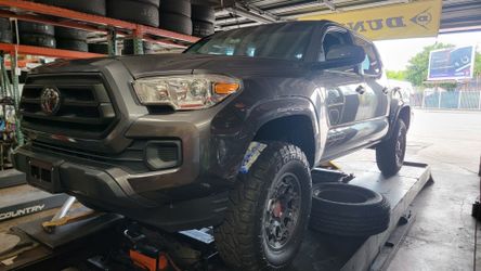 17x9 6x139.7 WEOE-14256 MATTE GUNMETAL WHEELS – TOYOTA TACOMA TRD
