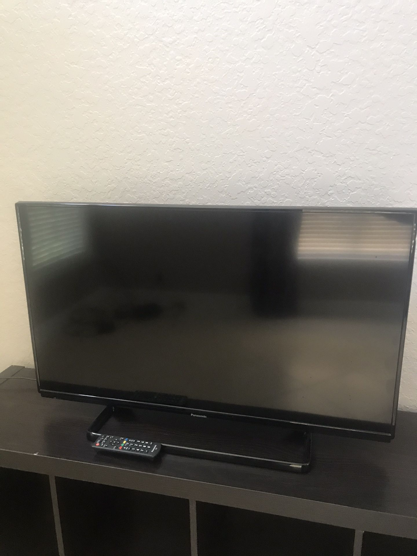 Panasonic Flat Screen