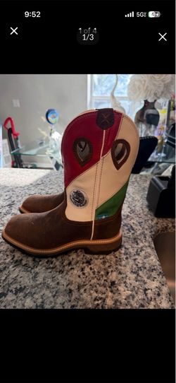 Steel boots 12,13 new