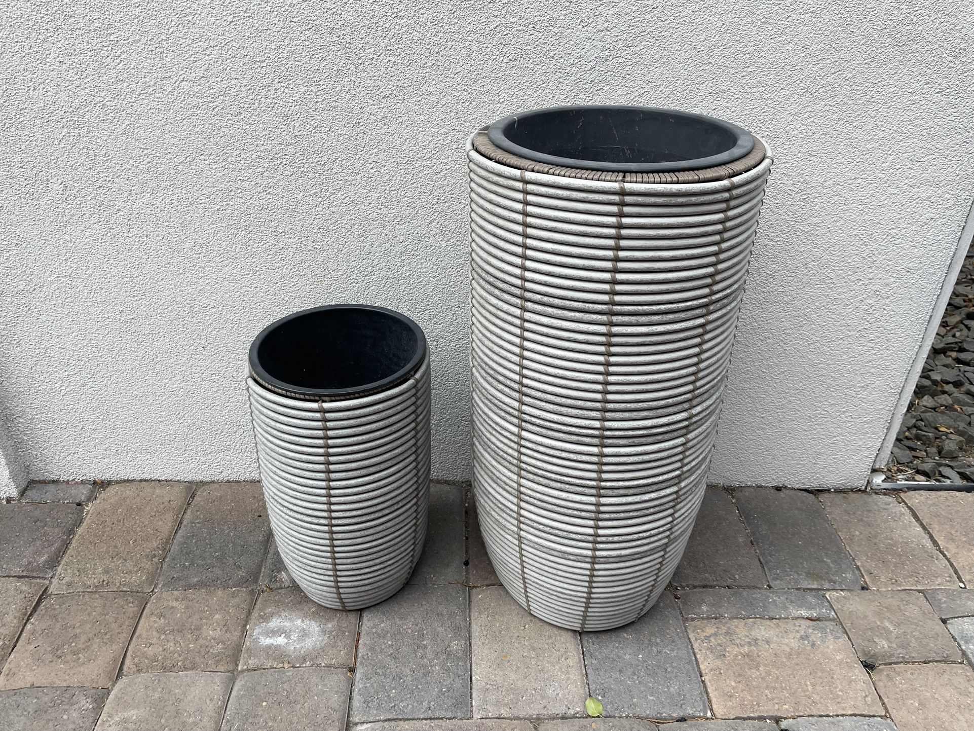 Set of 2 Cloth Whicker Flower Pots