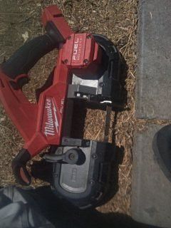 Milwaukee Band Saw