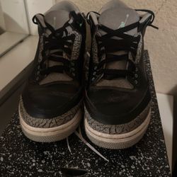 Jordan 4s 