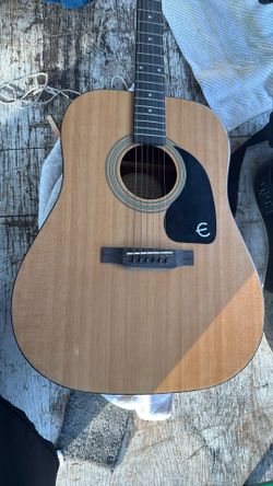 Epiphone 6 String