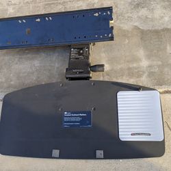 3m Under Desk Keyboard Platform