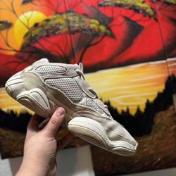 Yeezy 500 Blush  Size 10