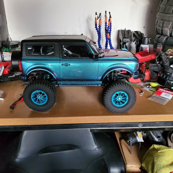Scx10 ii Clone With Bronco Body for Sale in Sun City, AZ - OfferUp