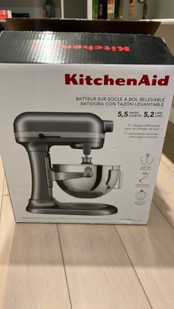 Kitchen Aid Mixer New
