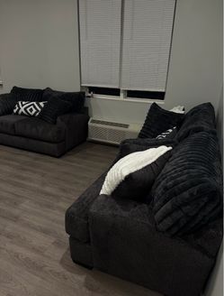 Two piece sofa set!