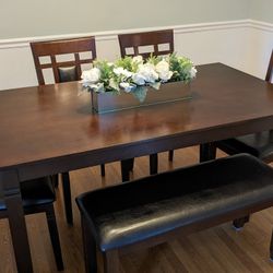 5pc Ashley Bennox Dining Table Set