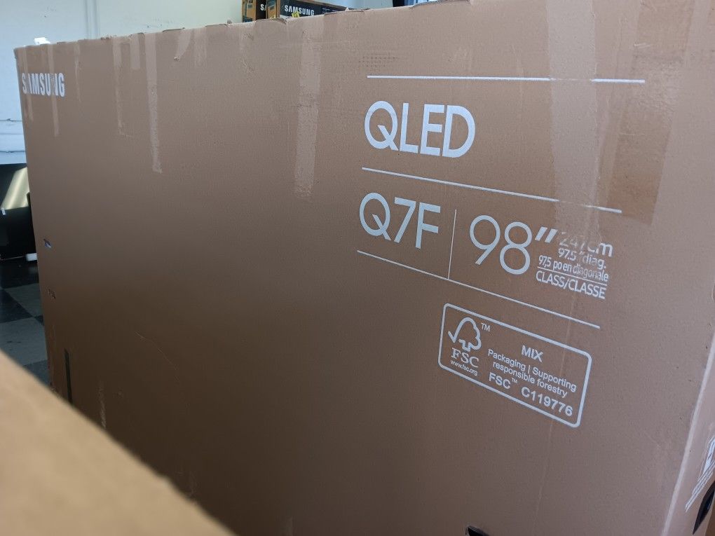 SAMSUNG 98"INCH QLED 4K Q7F