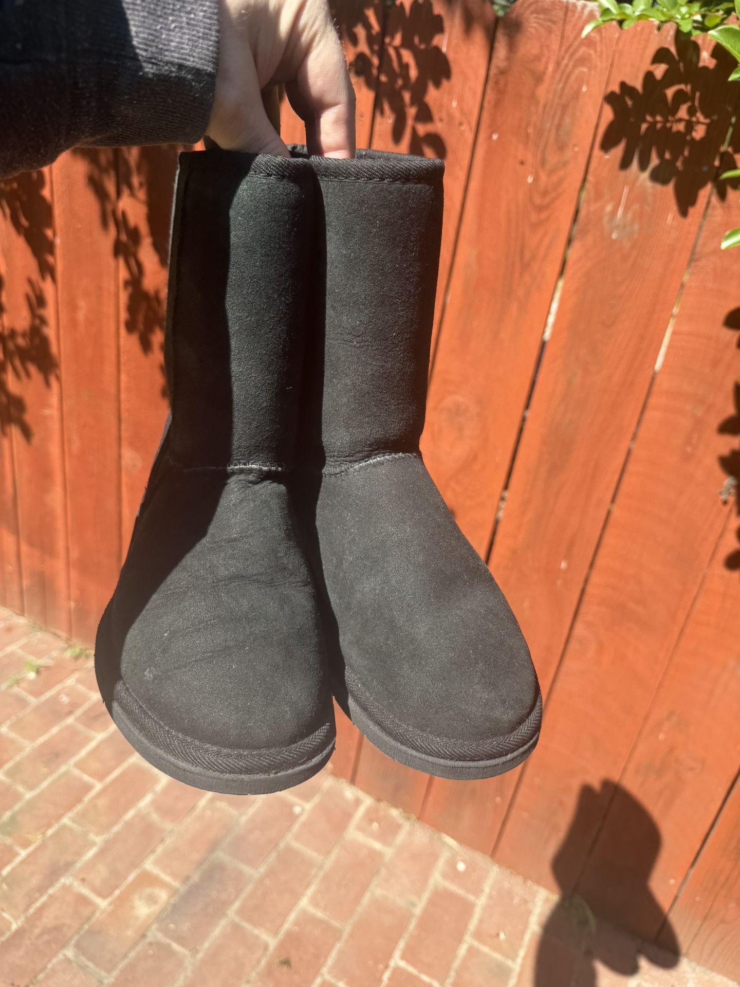 UGG short Boots Original Size 8 Women's