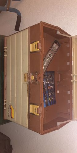 Tackle box