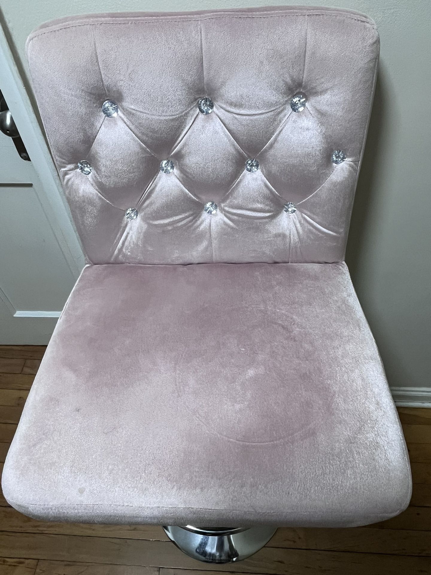 New Pink Swivel Chair / Adjustable 