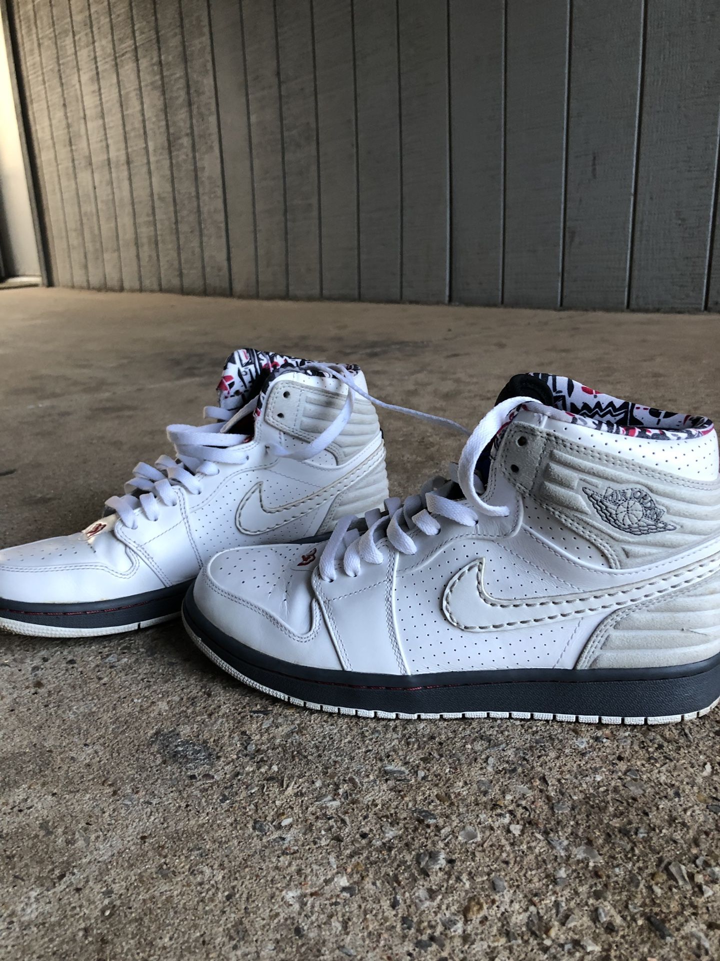 Nike Jordan 1 Retro 93 Bugs Bunny