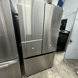 New Samsung French Door Stainless Steel Refrigerator 30 Cubic Feet