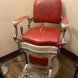 BARBER CHAIR