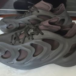 Adidas adiFOM Q Black Carbon Size 9 Pre-owned