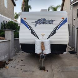 2013 Attitude 24FS Toyhauler