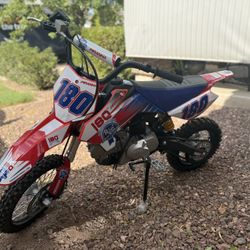 Brand New Dirt Bike - 125cc