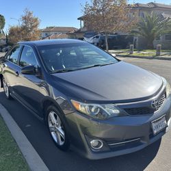 2012 Toyota Camry 