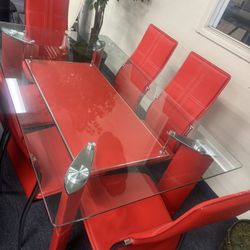 New Table Wht 6 Chairs For $699