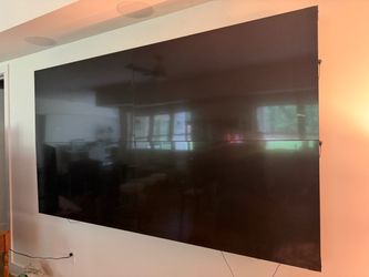 Complete LG 2x2 Commercial Video Wall System – 7 Displays, Mount, AV Equipment & Rack