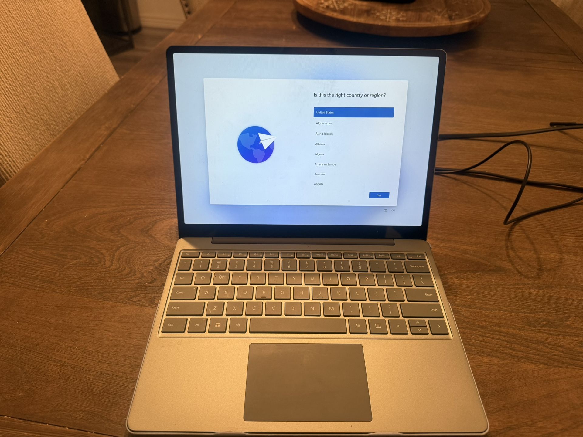 MS Surface Go 2