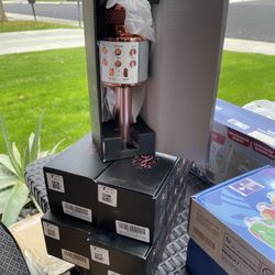 Karaoke Microphone for Kids, Wireless Bluetooth Karaoke Microphone with LED Lights,