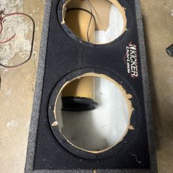 Kiker Box Good Condition 10 Inch 