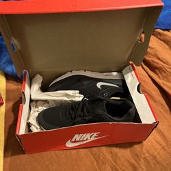 Nike AirMax 1 Ultra Wmns 8